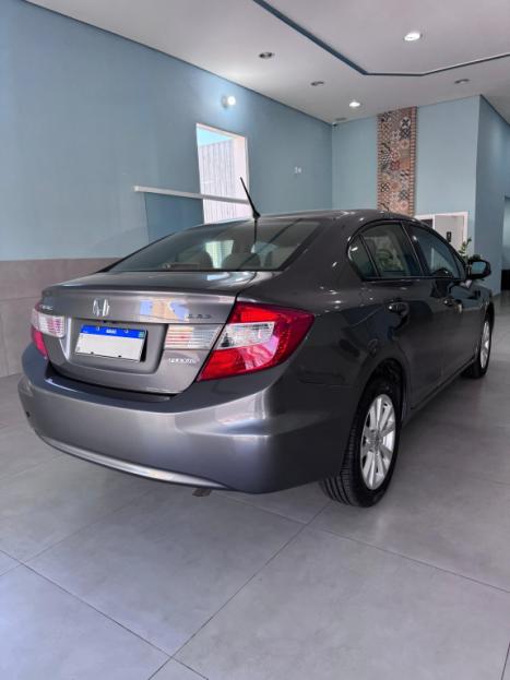 HONDA Civic 1.8 16V 4P FLEX LXS AUTOMTICO, Foto 7