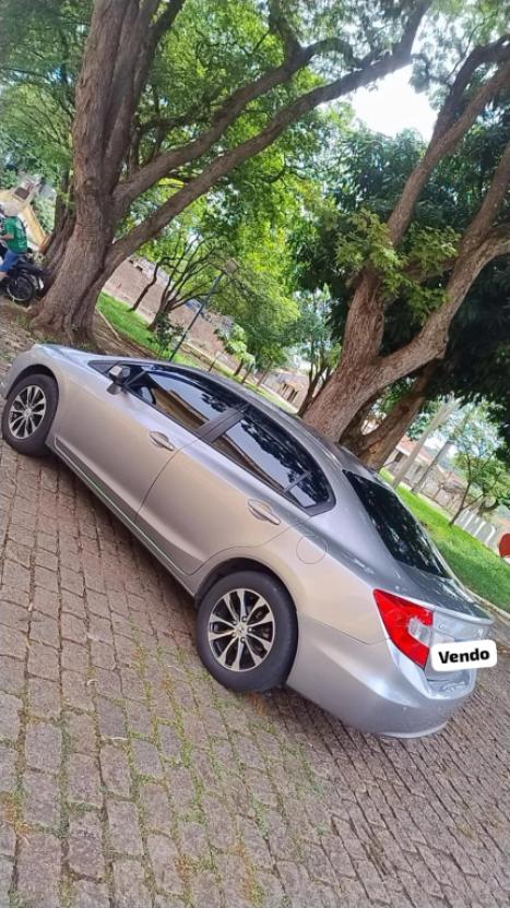 HONDA Civic 1.8 16V 4P FLEX LXS, Foto 2