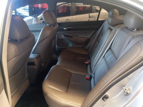 HONDA Civic 1.8 16V 4P FLEX LXS, Foto 4