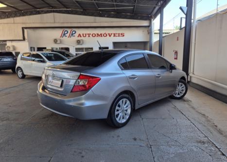 HONDA Civic 1.8 16V 4P FLEX LXS AUTOM�TICO, Foto 3