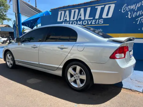 HONDA Civic 1.8 16V 4P LXS, Foto 10