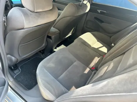 HONDA Civic 1.8 16V 4P LXS, Foto 9