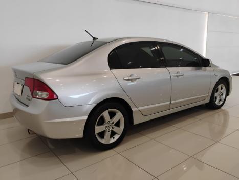 HONDA Civic 1.8 16V 4P FLEX LXS, Foto 2