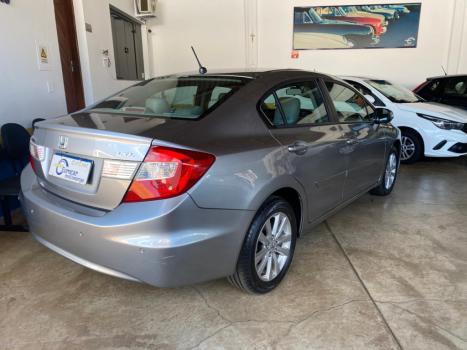 HONDA Civic 1.8 16V 4P FLEX LXL AUTOM�TICO, Foto 4