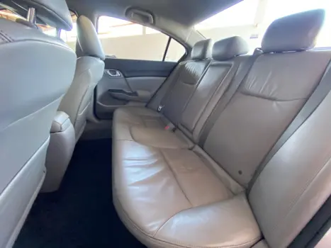 HONDA Civic 1.8 16V 4P FLEX LXL AUTOM�TICO, Foto 13