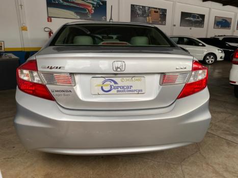 HONDA Civic 1.8 16V 4P FLEX LXS AUTOM�TICO, Foto 5