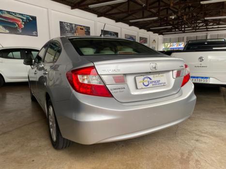 HONDA Civic 1.8 16V 4P FLEX LXS AUTOM�TICO, Foto 6