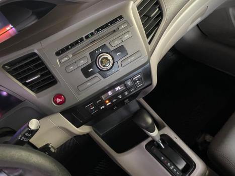 HONDA Civic 1.8 16V 4P FLEX LXS AUTOM�TICO, Foto 10