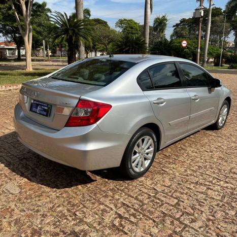 HONDA Civic 1.8 16V 4P FLEX LXS AUTOM�TICO, Foto 3