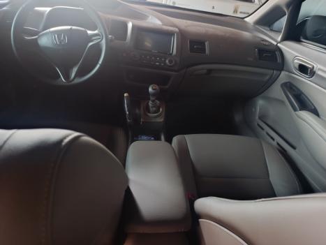 HONDA Civic 1.8 16V 4P FLEX LXS, Foto 3