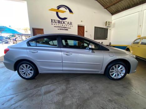 HONDA Civic 1.8 16V 4P FLEX LXS AUTOM�TICO, Foto 15