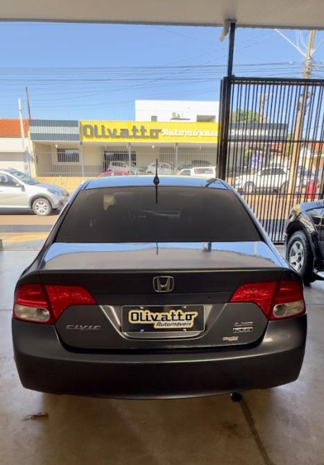 HONDA Civic 1.8 16V 4P FLEX LXS AUTOM�TICO, Foto 4