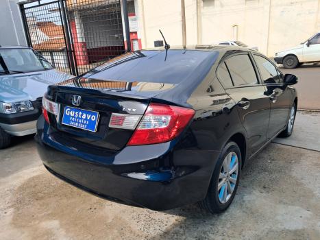 HONDA Civic 1.8 16V 4P FLEX LXS AUTOM�TICO, Foto 5