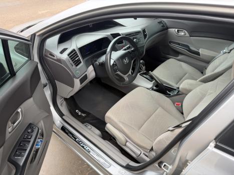 HONDA Civic 1.8 16V 4P FLEX LXS AUTOM�TICO, Foto 5