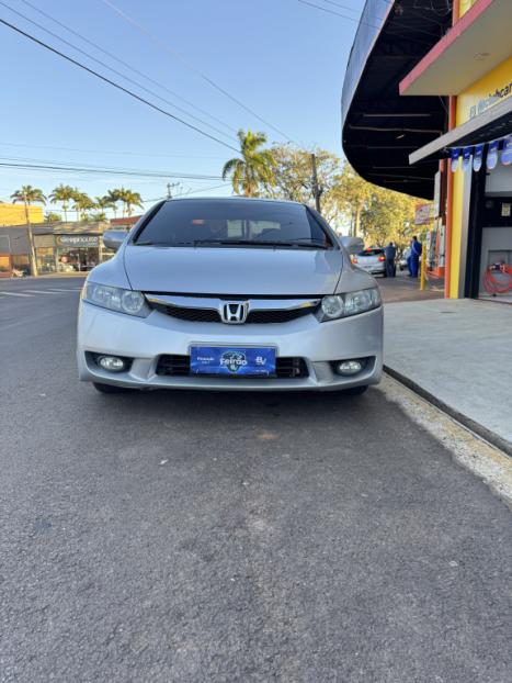HONDA Civic 1.8 16V 4P FLEX LXL SE AUTOM�TICO, Foto 2