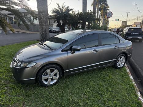 HONDA Civic 1.8 16V 4P FLEX LXS AUTOM�TICO, Foto 1