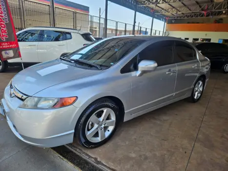 HONDA Civic 1.8 16V 4P FLEX LXS, Foto 2