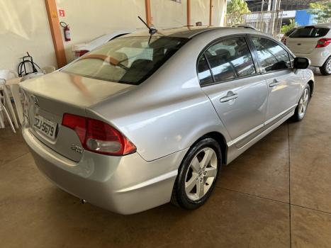 HONDA Civic 1.8 16V 4P FLEX LXS AUTOM�TICO, Foto 2