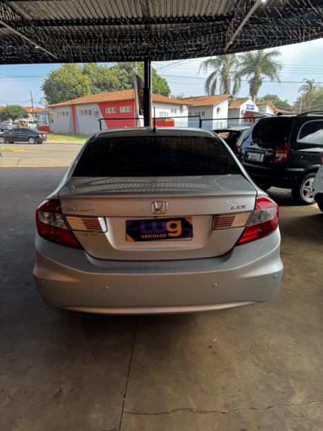 HONDA Civic 1.8 16V 4P FLEX LXS AUTOM�TICO, Foto 6