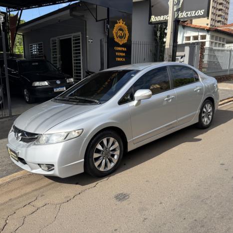 HONDA Civic 1.8 16V 4P FLEX LXL AUTOM�TICO, Foto 3