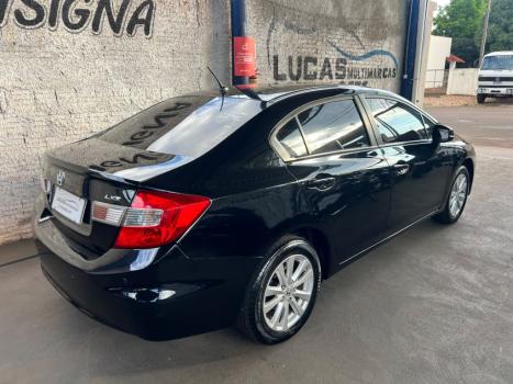 HONDA Civic 1.8 16V 4P LXS AUTOMÁTICO, Foto 4