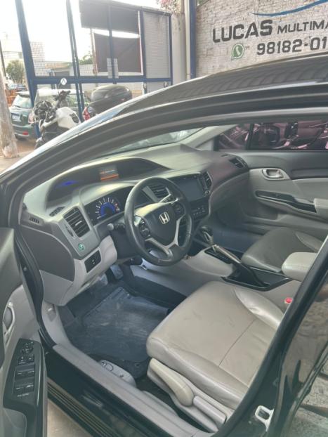 HONDA Civic 1.8 16V 4P LXS AUTOMÁTICO, Foto 5