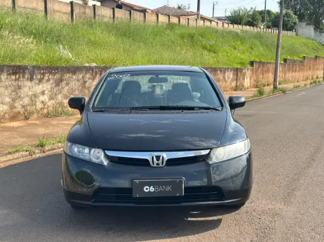 HONDA Civic 1.8 16V 4P FLEX LXS AUTOMÁTICO, Foto 2