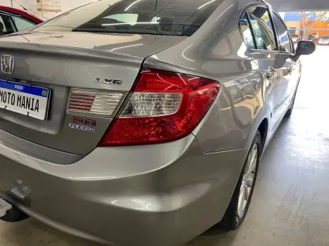 HONDA Civic 2.0 16V 4P FLEX LXR AUTOMÁTICO, Foto 11 HONDA Civic 2.0 16V 4P FLEX LXR AUTOMÁTICO, Foto 11