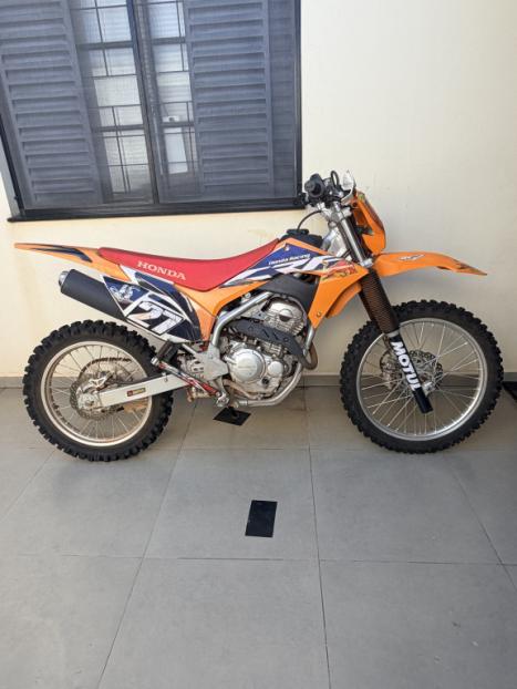HONDA CRF 250 F, Foto 2