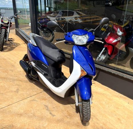 HONDA Elite 125 , Foto 2