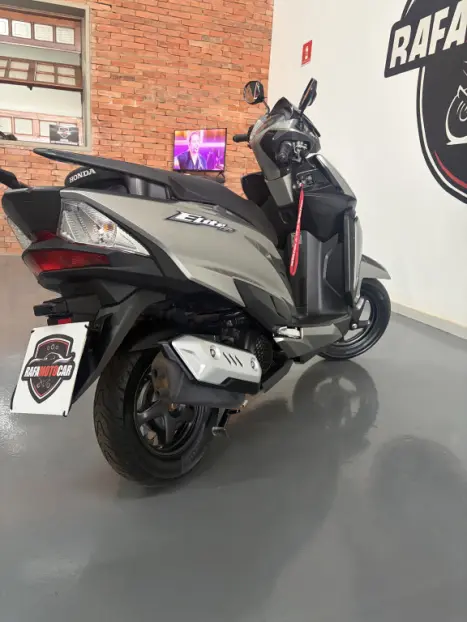HONDA Elite 125 , Foto 6