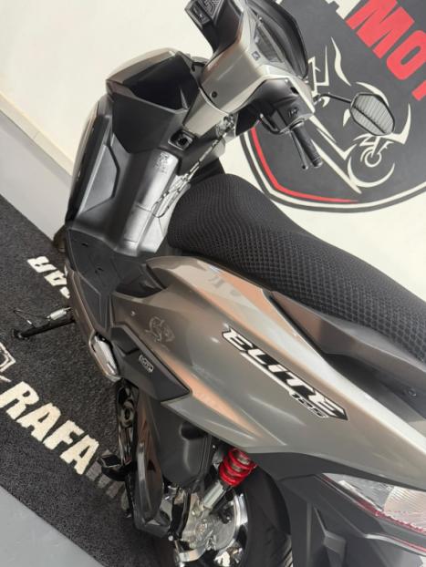 HONDA Elite 125 , Foto 4