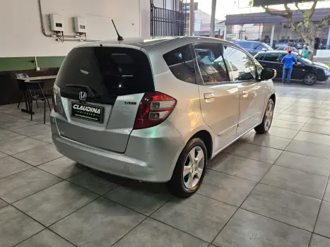 HONDA Fit 1.4 16V 4P LX FLEX, Foto 5 HONDA Fit 1.4 16V 4P LX FLEX, Foto 5