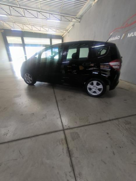 HONDA Fit 1.4 4P LX, Foto 13 HONDA Fit 1.4 4P LX, Foto 13