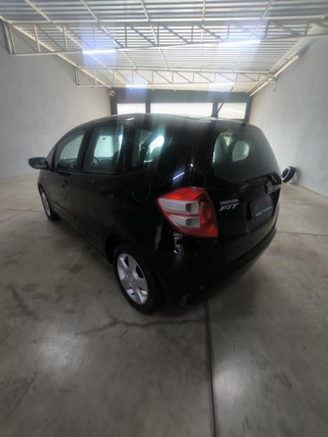 HONDA Fit 1.4 4P LX, Foto 14 HONDA Fit 1.4 4P LX, Foto 14