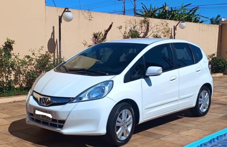 HONDA Fit 1.5 16V 4P EX FLEX AUTOMÁTICO, Foto 8 HONDA Fit 1.5 16V 4P EX FLEX AUTOMÁTICO, Foto 8
