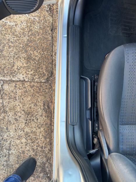 HONDA HR-V 1.8 16V 4P LX FLEX AUTOM�TICO CVT, Foto 9