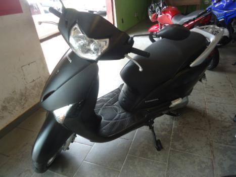 HONDA Lead 110 , Foto 2