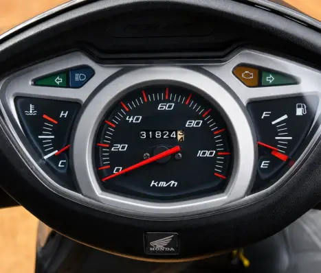 HONDA Lead 110 , Foto 2