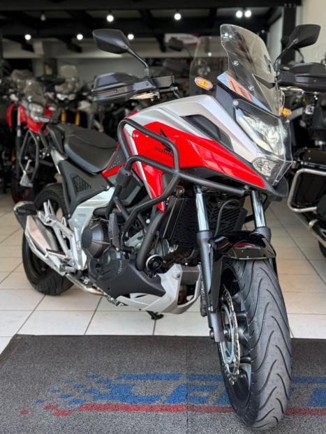 HONDA NC 750 X ABS, Foto 4 HONDA NC 750 X ABS, Foto 4