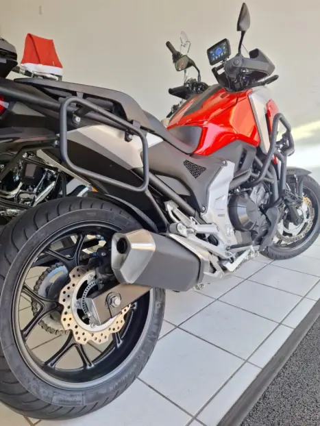 HONDA NC 750 X ABS, Foto 13