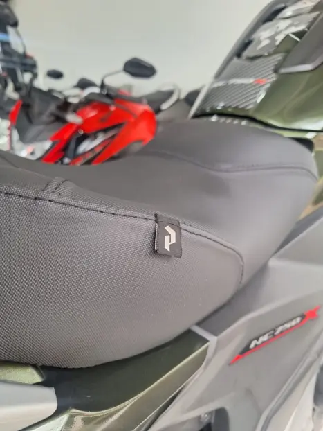 HONDA NC 750 X ABS, Foto 16