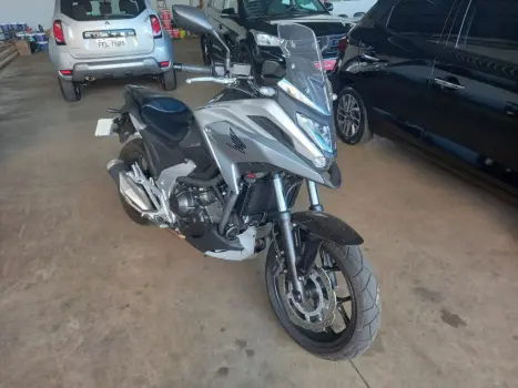 HONDA NC 750 X ABS, Foto 3