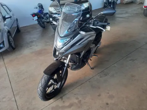 HONDA NC 750 X ABS, Foto 5