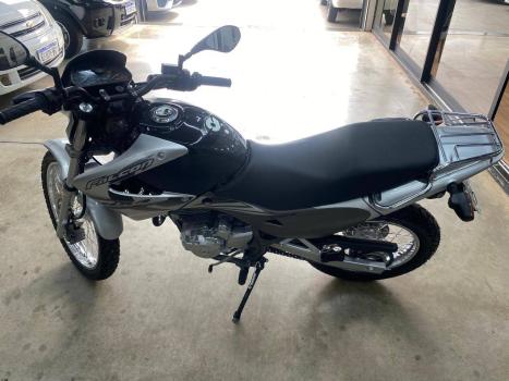 HONDA NX Falcon 400, Foto 3