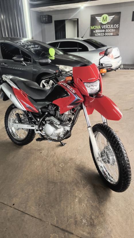 HONDA NXR Bros 150 ES, Foto 4