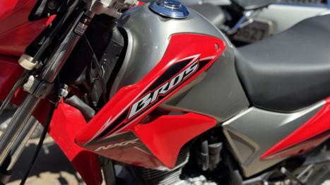 HONDA NXR Bros 150 ES MIX, Foto 2