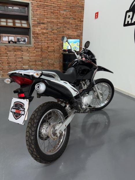 HONDA NXR Bros 150 ES, Foto 2