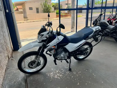 HONDA NXR Bros 160 ESDD, Foto 3
