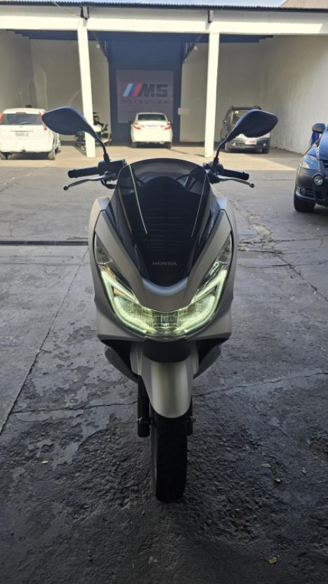 HONDA PCX 150 , Foto 2